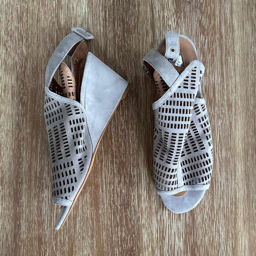 Halogen Gray Suede Wedge Cutout Sandals